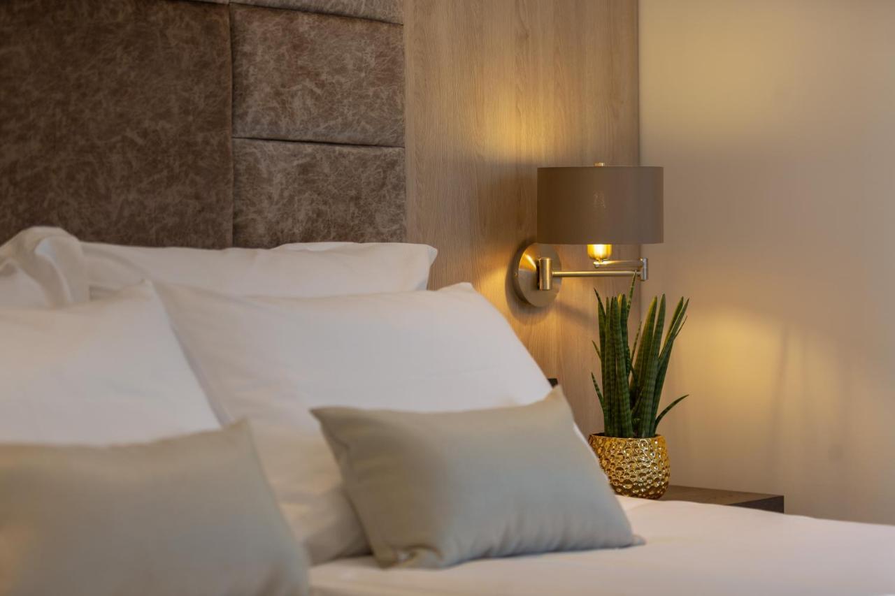 Villa Fortis B&B トロギール エクステリア 写真